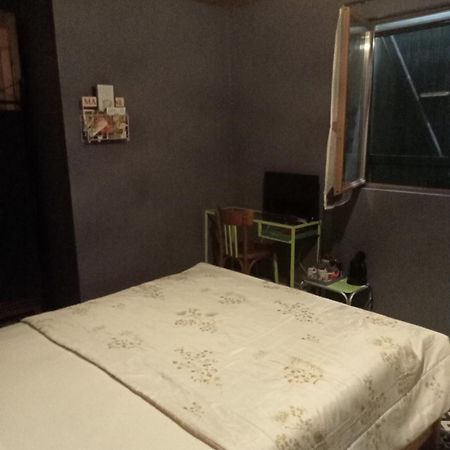 Le Repaire Des Ecureuils Bed and Breakfast Bourg-Argental Buitenkant foto