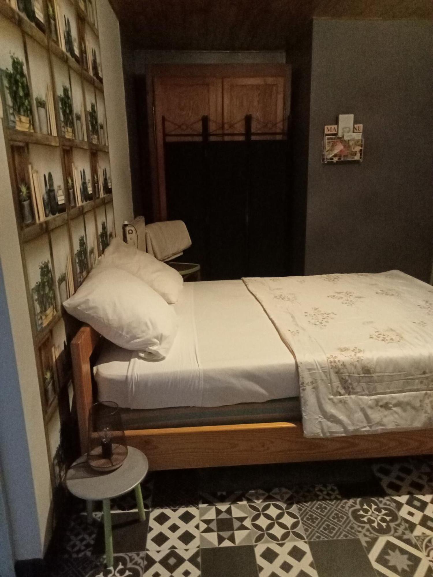 Le Repaire Des Ecureuils Bed and Breakfast Bourg-Argental Buitenkant foto